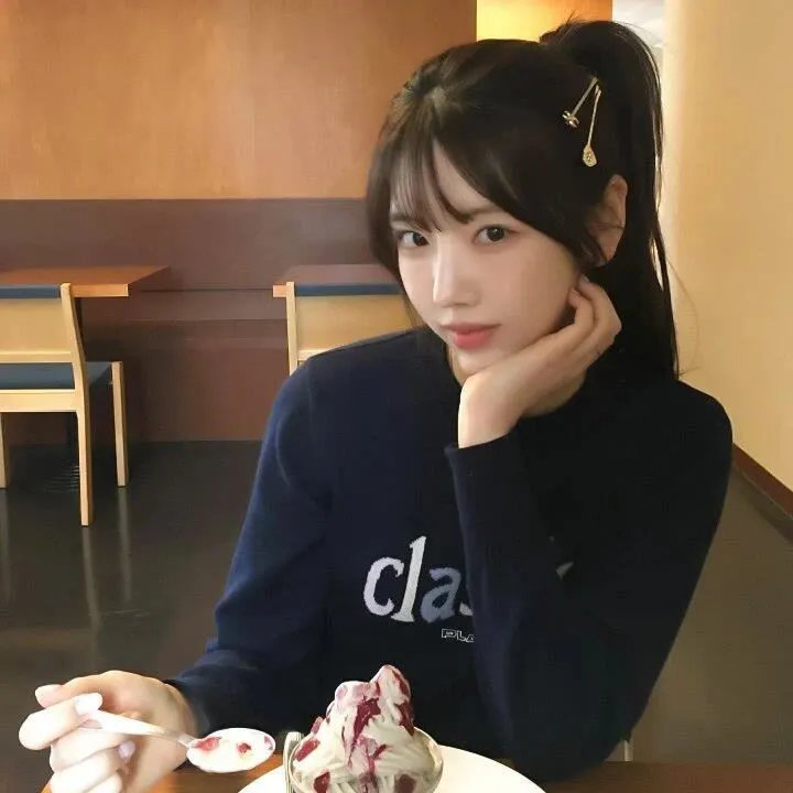镇巴女子